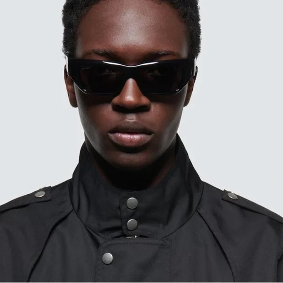 New! GUCCI Sunglasses GG1296S 001, Authentic - Picture 3 of 16